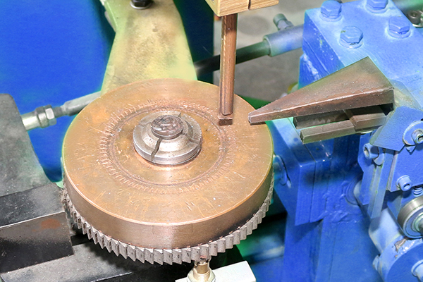 하와시 자동차 래치 용접 장비 안전 차량 잠금용 안정적인 용접 4